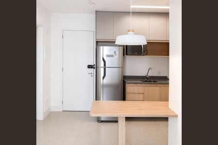 Cozinha de apartamento para alugar com 2 quartos, 37m² em Lapa de Baixo, São Paulo