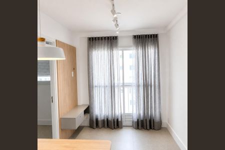 Bruno de apartamento para alugar com 2 quartos, 37m² em Lapa de Baixo, São Paulo
