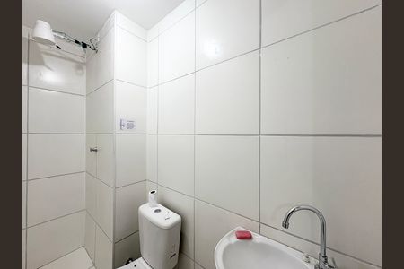 Apartamento para alugar com 36m², 2 quartos e sem vaga Apartamento para alugar com 36m², 2 quartos e sem vagaBanheiro