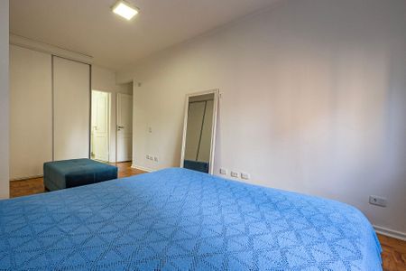 Apartamento à venda com 160m², 3 quartos e 2 vagas Apartamento à venda com 160m², 3 quartos e 2 vagasSuíte