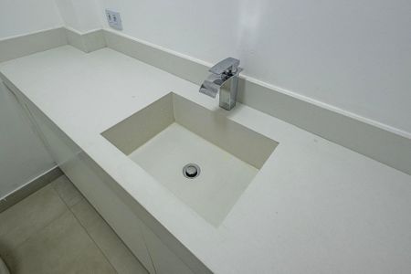 Apartamento à venda com 160m², 3 quartos e 2 vagas Apartamento à venda com 160m², 3 quartos e 2 vagasBanheiro