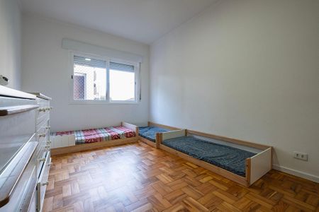 Apartamento à venda com 160m², 3 quartos e 2 vagas Apartamento à venda com 160m², 3 quartos e 2 vagasQuarto 2