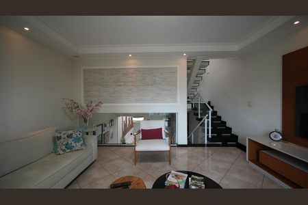 Sala de casa à venda com 3 quartos, 250m² em Vila Alpina, Santo André
