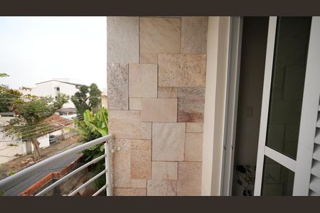 Sacada de casa à venda com 3 quartos, 250m² em Vila Alpina, Santo André