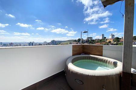 Apartamento à venda com 146m², 3 quartos e 2 vagasCobertura