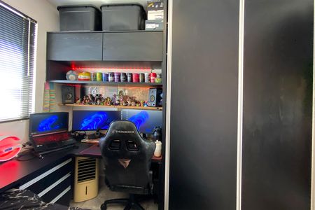 Apartamento à venda com 146m², 3 quartos e 2 vagasQuarto 2