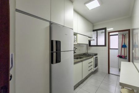 Apartamento para alugar com 84m², 2 quartos e 1 vagaCozinha 