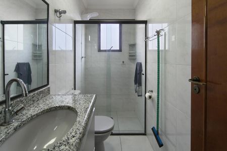 Apartamento para alugar com 84m², 2 quartos e 1 vagaBanheiro 