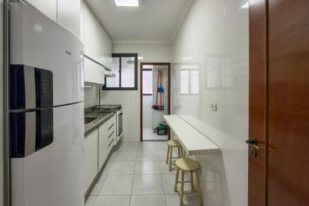 Apartamento para alugar com 84m², 2 quartos e 1 vagaCozinha 