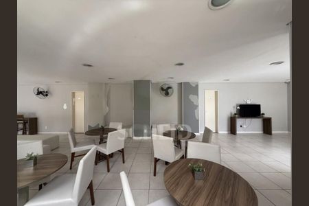 Apartamento à venda com 51m², 2 quartos e 1 vaga