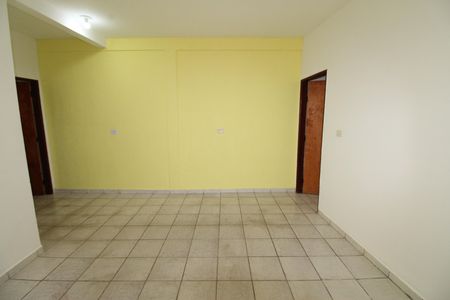 Sala / Cozinha de casa para alugar com 2 quartos, 60m² em Jardim Ismenia, São José dos Campos