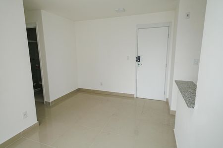 Sala de apartamento à venda com 2 quartos, 50m² em Campo Grande, Rio de Janeiro