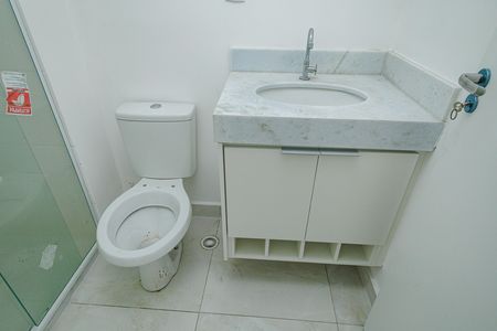 Apartamento à venda com 50m², 2 quartos e 1 vaga Apartamento à venda com 50m², 2 quartos e 1 vagaBanheiro