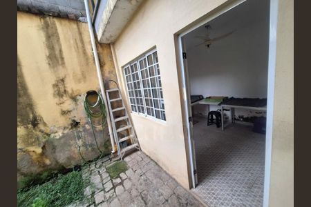 Casa à venda com 197m², 3 quartos e 3 vagas