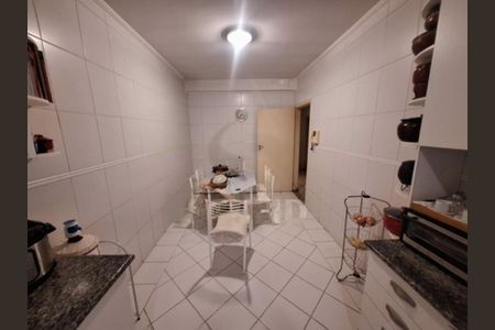 Casa à venda com 197m², 3 quartos e 3 vagas