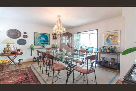 Casa à venda com 2 quartos, 700m² em Morumbi, São Paulo