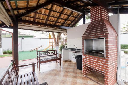 Apartamento à venda com 49m², 2 quartos e 1 vaga Apartamento à venda com 49m², 2 quartos e 1 vagaChurrasqueira