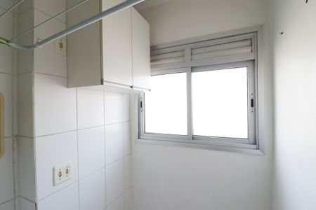 Apartamento à venda com 49m², 2 quartos e 1 vaga Apartamento à venda com 49m², 2 quartos e 1 vagaCozinha e Área de Serviço