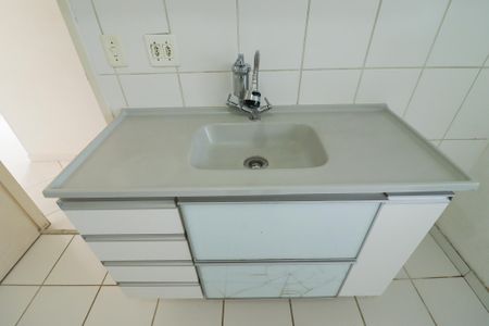 Apartamento à venda com 49m², 2 quartos e 1 vaga Apartamento à venda com 49m², 2 quartos e 1 vagaCozinha e Área de Serviço