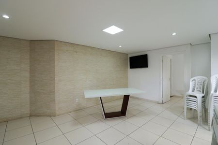 Apartamento à venda com 49m², 2 quartos e 1 vaga Apartamento à venda com 49m², 2 quartos e 1 vagaSalão de Festas