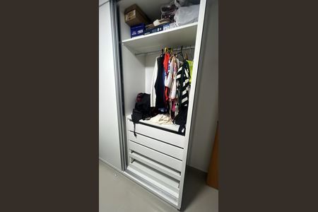 Apartamento para alugar com 48m², 2 quartos e 1 vaga Apartamento para alugar com 48m², 2 quartos e 1 vagaQuarto