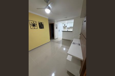 Sala de apartamento para alugar com 2 quartos, 48m² em Parque das Cachoeiras, Campinas