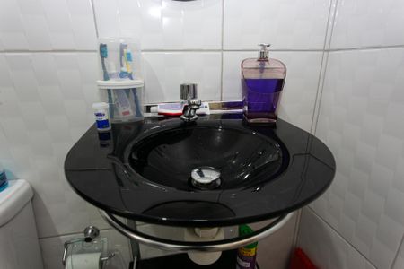 Casa à venda com 141m², 3 quartos e 1 vagaBanheiro