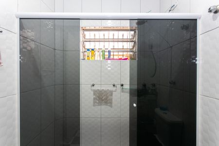 Casa à venda com 141m², 3 quartos e 1 vagaBanheiro