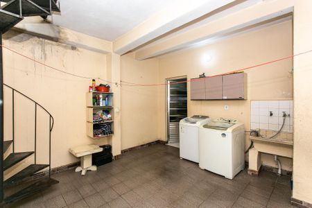 Casa à venda com 141m², 3 quartos e 1 vagaÁrea de Serviço
