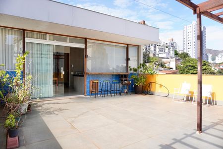 Apartamento à venda com 175m², 3 quartos e 1 vaga Apartamento à venda com 175m², 3 quartos e 1 vagaÁrea externa - cobertura