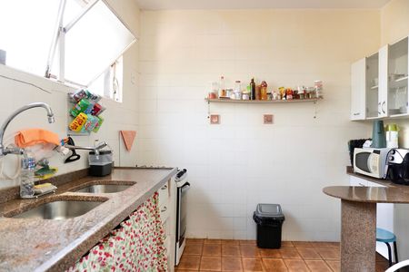 Apartamento à venda com 175m², 3 quartos e 1 vaga Apartamento à venda com 175m², 3 quartos e 1 vagaCozinha 1