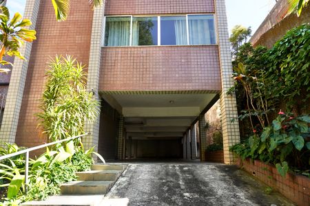 Apartamento à venda com 175m², 3 quartos e 1 vaga Apartamento à venda com 175m², 3 quartos e 1 vagaFachada do Prédio