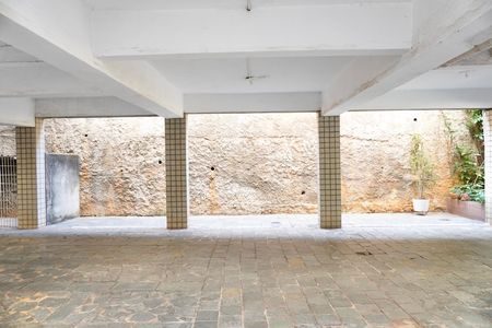Apartamento à venda com 175m², 3 quartos e 1 vaga Apartamento à venda com 175m², 3 quartos e 1 vagaGaragem (2 vagas)