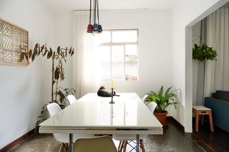 Apartamento à venda com 175m², 3 quartos e 1 vaga Apartamento à venda com 175m², 3 quartos e 1 vagaCopa