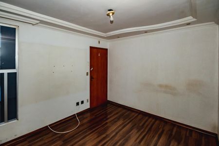 Apartamento para alugar com 2 quartos, 44m² em Heliópolis, Belo Horizonte