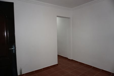 Casa para alugar com 100m², 2 quartos e 1 vagaSala