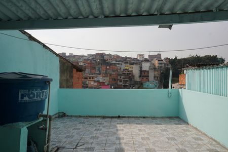 Casa para alugar com 100m², 2 quartos e 1 vagaÁrea externa