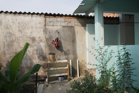 Casa para alugar com 100m², 2 quartos e 1 vagaÁrea externa