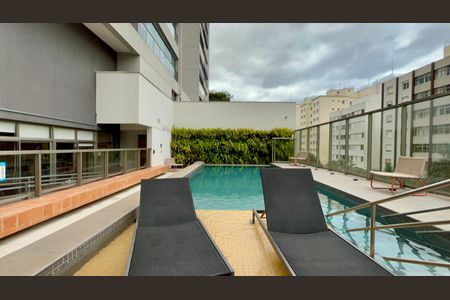 Studio à venda com 25m², 1 quarto e sem vaga Studio à venda com 25m², 1 quarto e sem vagaPiscina