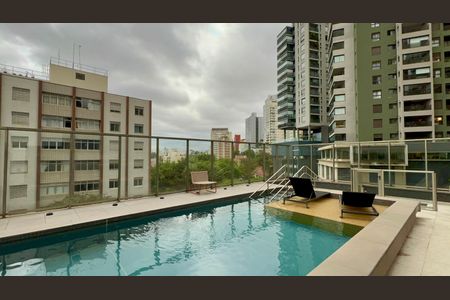 Studio à venda com 25m², 1 quarto e sem vaga Studio à venda com 25m², 1 quarto e sem vagaPiscina