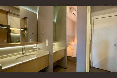 Studio à venda com 25m², 1 quarto e sem vaga Studio à venda com 25m², 1 quarto e sem vagaBanheiro