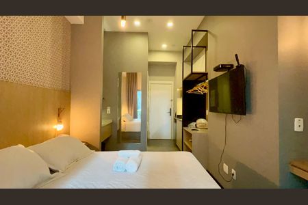 Studio de kitnet/studio para alugar com 1 quarto, 25m² em Vila Madalena, São Paulo