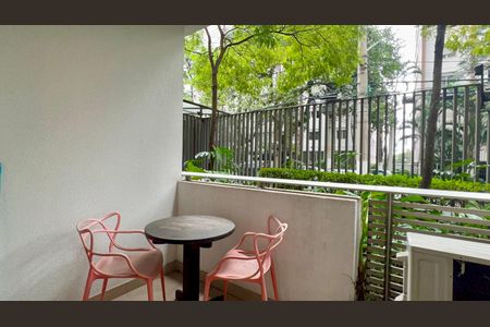 Studio à venda com 25m², 1 quarto e sem vaga Studio à venda com 25m², 1 quarto e sem vagaVaranda