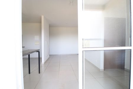Apartamento para alugar com 70m², 2 quartos e 1 vagaSacada