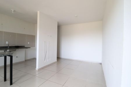 Apartamento para alugar com 70m², 2 quartos e 1 vagaSala