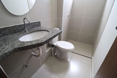 Apartamento para alugar com 70m², 2 quartos e 1 vagaBanheiro Social