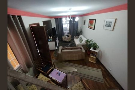 Casa à venda com 3 quartos, 119m² em Jardim Ernestina, São Paulo