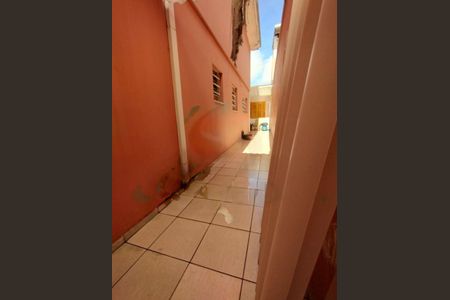 Casa à venda com 119m², 3 quartos e 2 vagas