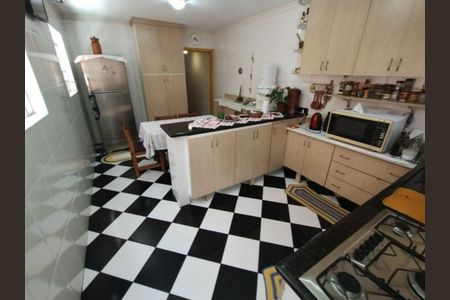 Casa à venda com 119m², 3 quartos e 2 vagas