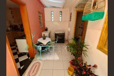 Casa à venda com 119m², 3 quartos e 2 vagas